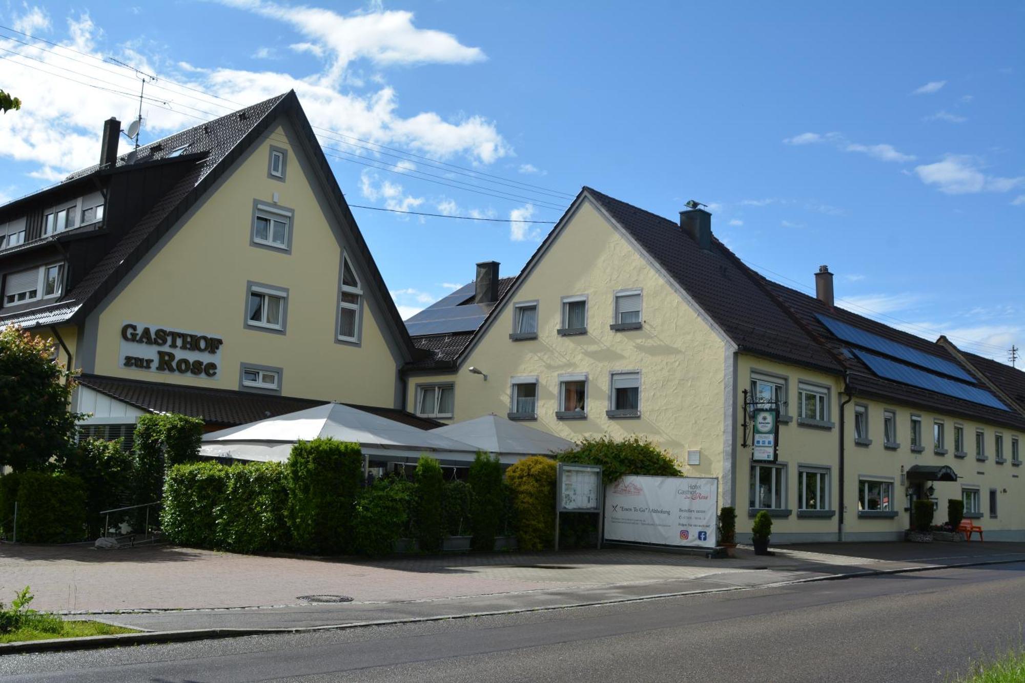 Hotel-Gasthof Zur Rose Weißenhorn المظهر الخارجي الصورة