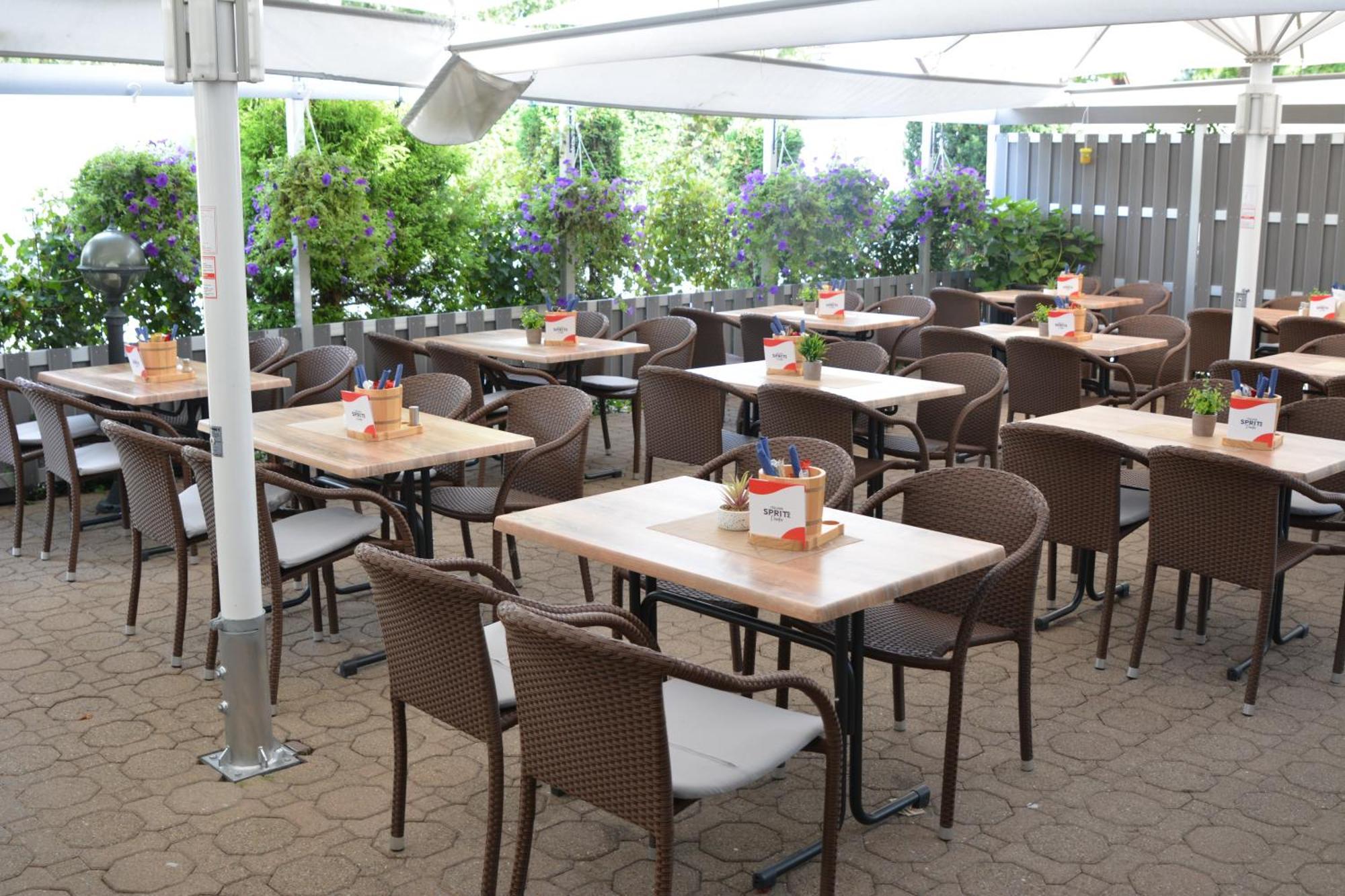 Hotel-Gasthof Zur Rose Weißenhorn المظهر الخارجي الصورة